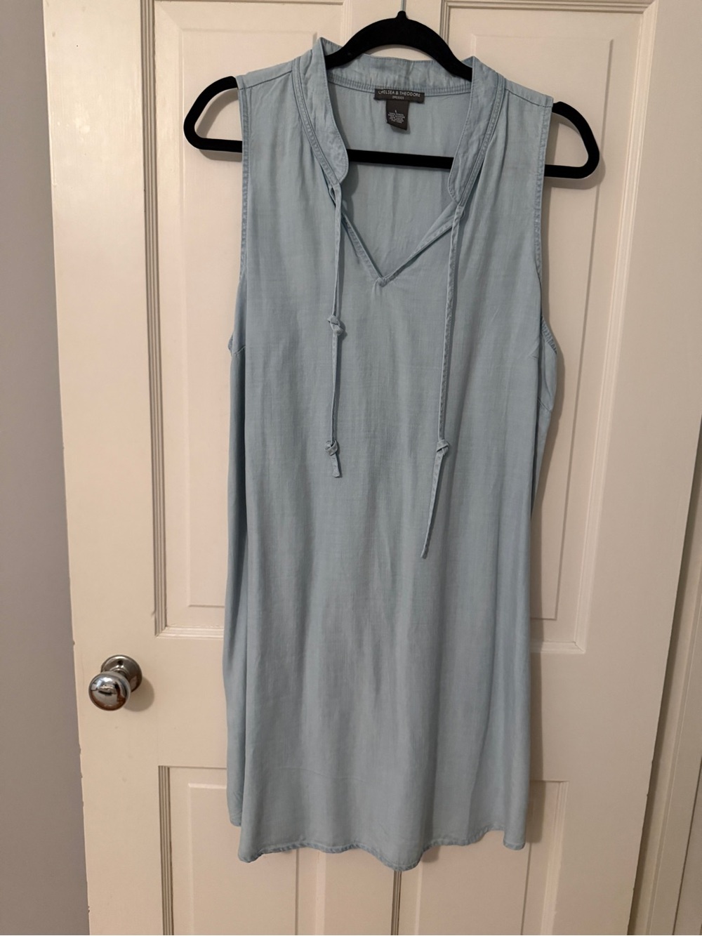 Chambray Sleeveless V-Neck dress